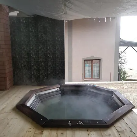 Шепіт Лісу Hotel