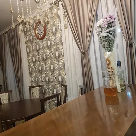 Hotel Шепіт Лісу