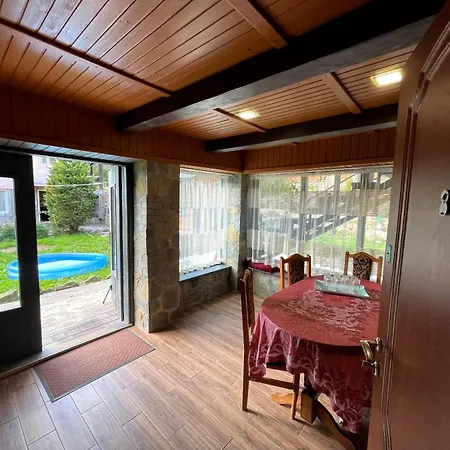 Holiday home шепіт лісу